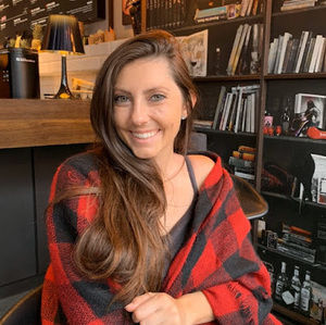 Meet your Posher, Elaina